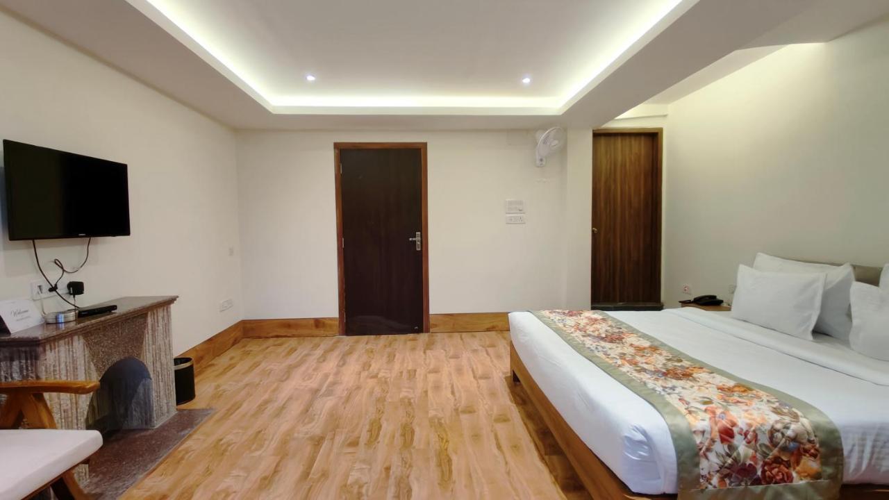 Mount Polaris Suites & Spa Kalimpong Bagian luar foto