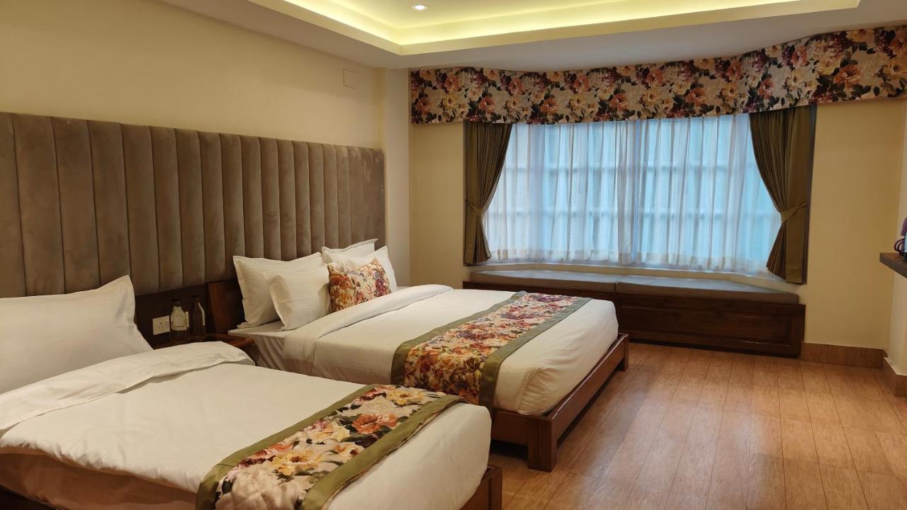 Mount Polaris Suites & Spa Kalimpong Bagian luar foto