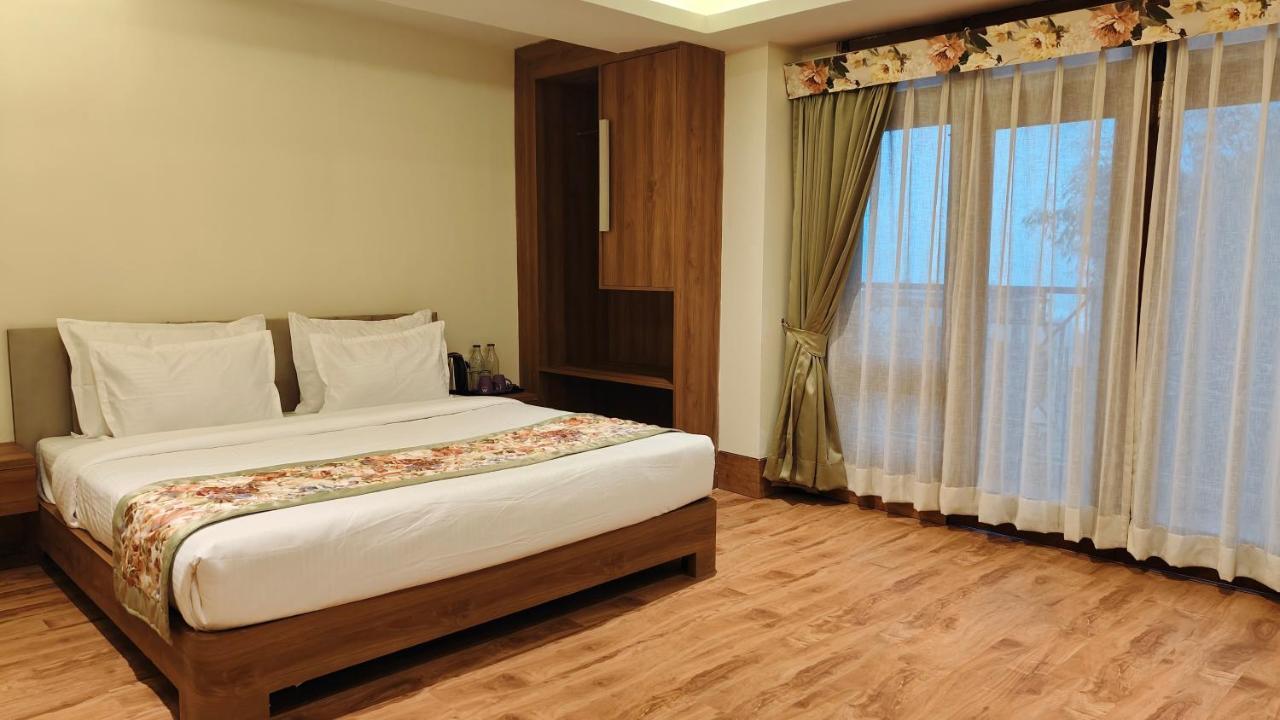 Mount Polaris Suites & Spa Kalimpong Bagian luar foto