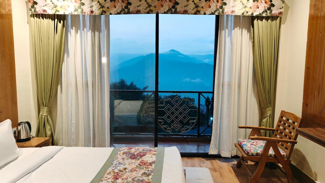 Mount Polaris Suites & Spa Kalimpong Bagian luar foto