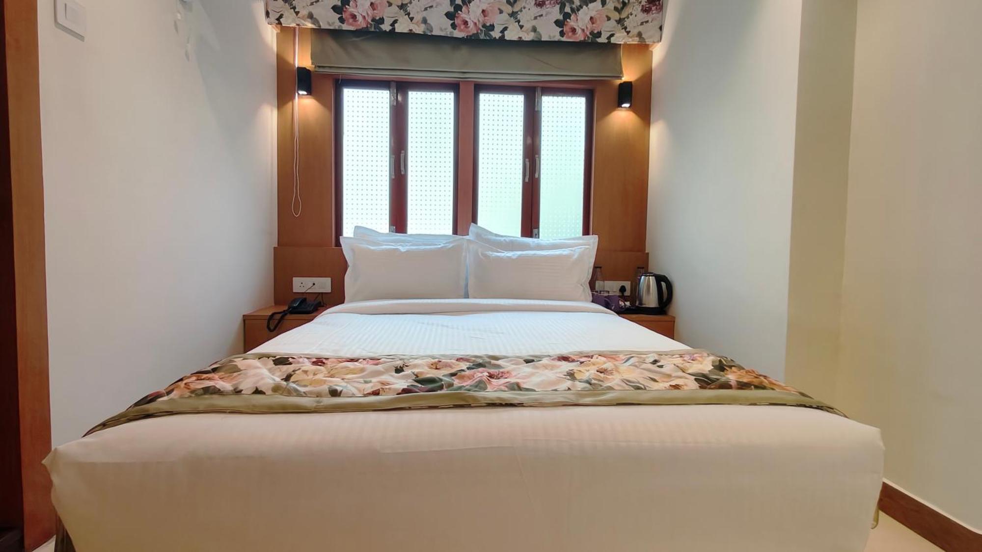 Mount Polaris Suites & Spa Kalimpong Bagian luar foto