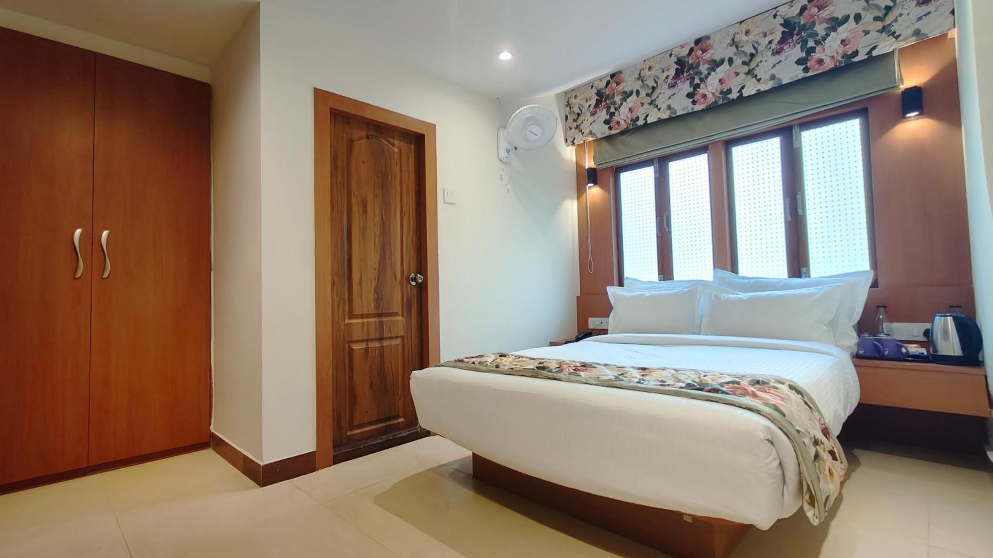 Mount Polaris Suites & Spa Kalimpong Bagian luar foto
